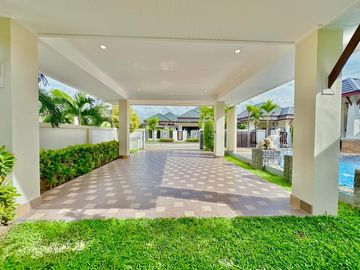 Dusit Pattaya Hill Pool Villa for Sale