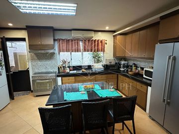 UPSCALE VILLA for SALE at BEVERLY HILLS ANTIPOLO/TAYTAY, RIZAL