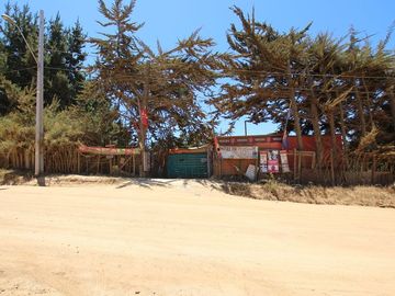 Se Vende Hermosa Casa en Pasaje Los Boldos, El Tabo