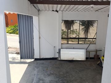 ALQUILER CASA CHACLACAYO URB. MIRASOL DE HUAMPANI 3 DORMITORIOS COCHERA