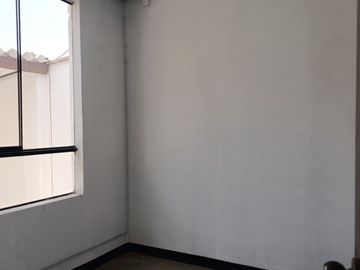 ALQUILER CASA CHACLACAYO URB. MIRASOL DE HUAMPANI 3 DORMITORIOS COCHERA