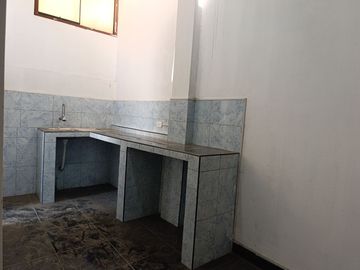 ALQUILER CASA CHACLACAYO URB. MIRASOL DE HUAMPANI 3 DORMITORIOS COCHERA