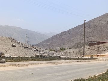 ALQUILER CASA CHACLACAYO URB. MIRASOL DE HUAMPANI 3 DORMITORIOS COCHERA