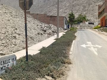 ALQUILER CASA CHACLACAYO URB. MIRASOL DE HUAMPANI 3 DORMITORIOS COCHERA
