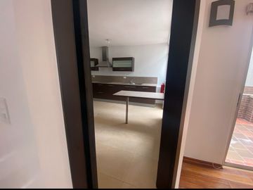 Casa en venta 3 dormitorios de 2 pisos en Santa Lucia norte de Quito