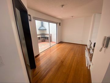 Casa en venta 3 dormitorios de 2 pisos en Santa Lucia norte de Quito
