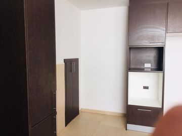 Casa en venta 3 dormitorios de 2 pisos en Santa Lucia norte de Quito