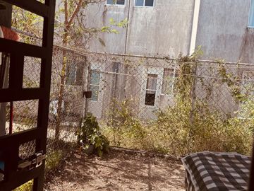 CASA EN VENTA EN ESQUINA 3 RECAMARAS 3 BAÑOS CON ALBERCA, AREAS VERDES EN MERIDA YUCATAN