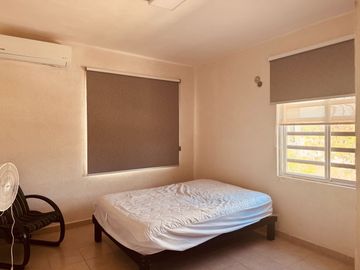 CASA EN VENTA EN ESQUINA 3 RECAMARAS 3 BAÑOS CON ALBERCA, AREAS VERDES EN MERIDA YUCATAN