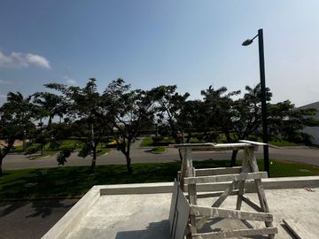 Casa en venta, Isla Celeste - vía Samborondón