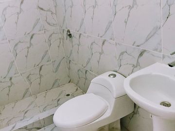 SURCO - CHAMA.  VENDO Depto DUPLEX  190 M2.  4dorm,4baños Amplia Terraza