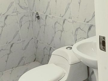 SURCO - CHAMA.  VENDO Depto DUPLEX  190 M2.  4dorm,4baños Amplia Terraza