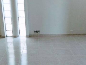 SURCO - CHAMA.  VENDO Depto DUPLEX  190 M2.  4dorm,4baños Amplia Terraza