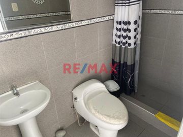 Venta Casa Frente A Playa Cerro Azul