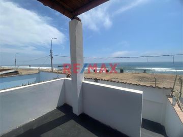 Venta Casa Frente A Playa Cerro Azul