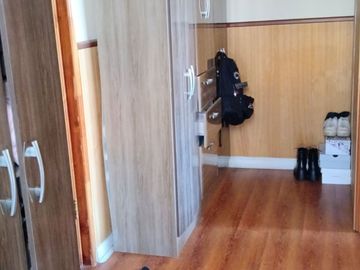 ¡Hermosa Casa Pareada en El Bosque!