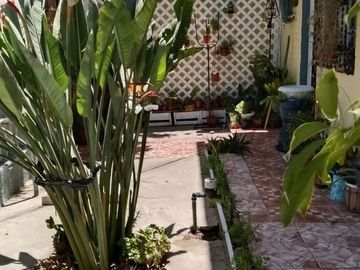 ¡Hermosa Casa Pareada en El Bosque!