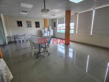 Comas Vendo Duplex