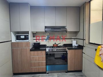 Comas Vendo Duplex