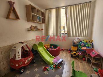 Comas Vendo Duplex