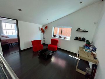 SE VENDE CASA EN NIZA SUBA