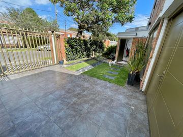 SE VENDE CASA EN NIZA SUBA