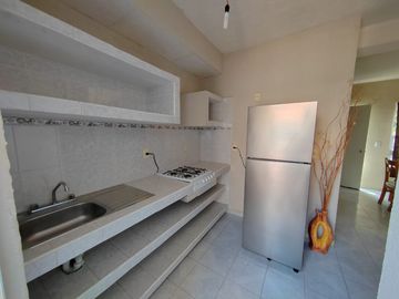 RENTA Casa con alberca atras de Plaza Patio Acapulco