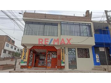 1126139 Casa Con Local Comercial Y 3 Departamentos En Esquina