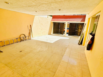 CASA EN VENTA VALLARTA UNIVERSIDAD