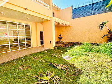 CASA EN VENTA VALLARTA UNIVERSIDAD