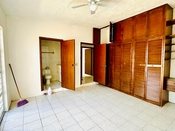 CASA EN VENTA VALLARTA UNIVERSIDAD