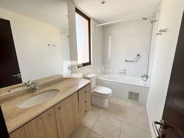 CASA EN VENTA EN LOS POLEROS - MACHALI