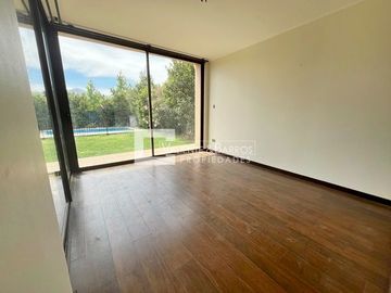 CASA EN VENTA EN LOS POLEROS - MACHALI