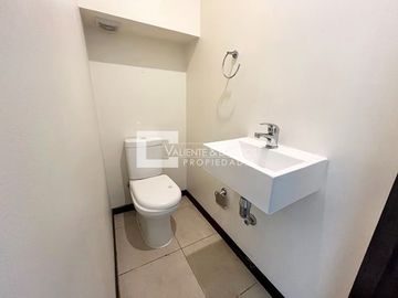 CASA EN VENTA EN LOS POLEROS - MACHALI