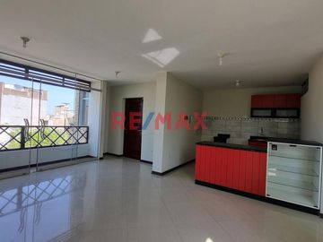 Alquilo Departamento Con Cochera En La Urb Villa Del Norte-Chiclayo(T. ENEQUE)