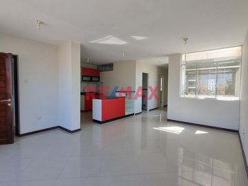 Alquilo Departamento Con Cochera En La Urb Villa Del Norte-Chiclayo(T. ENEQUE)