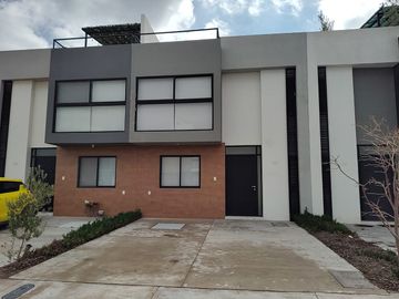 CASA EN VENTA EN ZAKIA QUERETARO - ZANTE