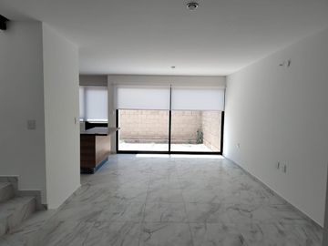 CASA EN VENTA EN ZAKIA QUERETARO - ZANTE