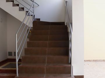 🛑 ¡Dúplex En Alquiler En Urb. Laguna Del Chipe Mz B Lt 6 Departamento 501, A Una Cuadra De Udep! 📐 A.C 120 M² Y A.L 60 M²