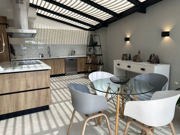 DEPARTAMENTO EN VENTA DE 3 DORMITORIOS PUERTAS DEL SOL
