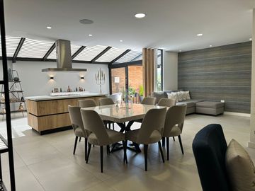 DEPARTAMENTO EN VENTA DE 3 DORMITORIOS PUERTAS DEL SOL