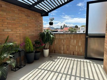 DEPARTAMENTO EN VENTA DE 3 DORMITORIOS PUERTAS DEL SOL