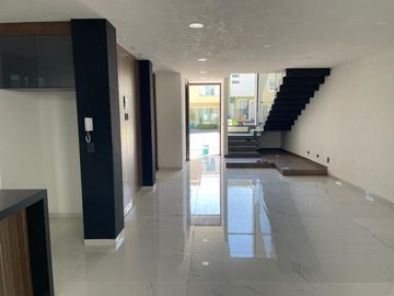 Casa en venta en Vistas Altozano