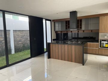 Casa en venta en Vistas Altozano