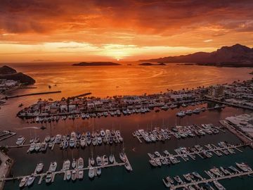 Condominio en venta San Carlos sonora Marina Real condo for sale