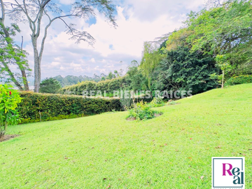 VENTA DE FINCA EN EL CANADÁ, ENTRE RIONEGRO Y LA CEJA ANTIOQUIA