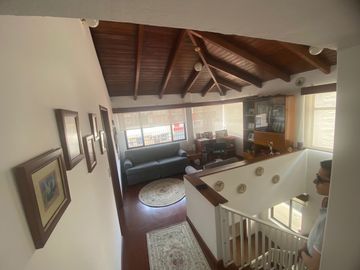Casa de venta 4 habitaciones, Cayambe