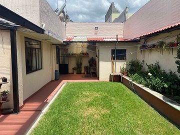Casa de venta 4 habitaciones, Cayambe