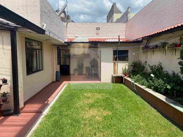 Casa de venta en Cayambe
