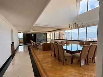 Pent-house amueblado en renta. Huixquilucan Estado de México.